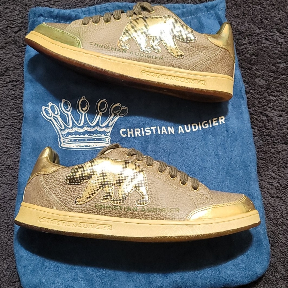 Men shoe
